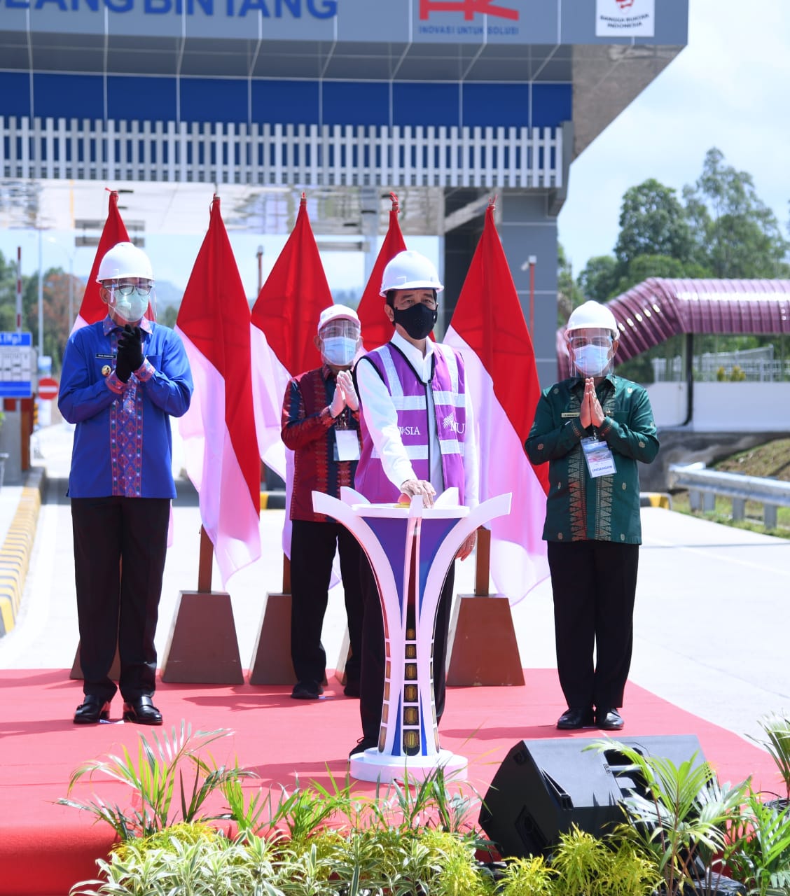 Meneropong Masa Depan Sumatera Peresmian Jalan Sigli–B.Aceh